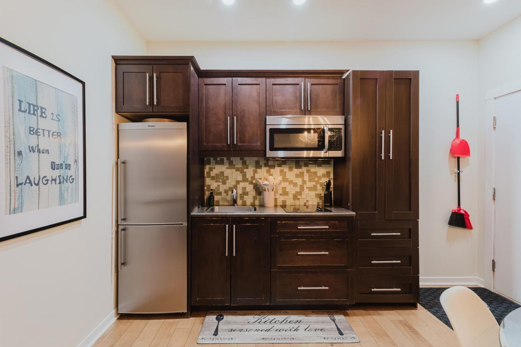 Magog Apartment Orford